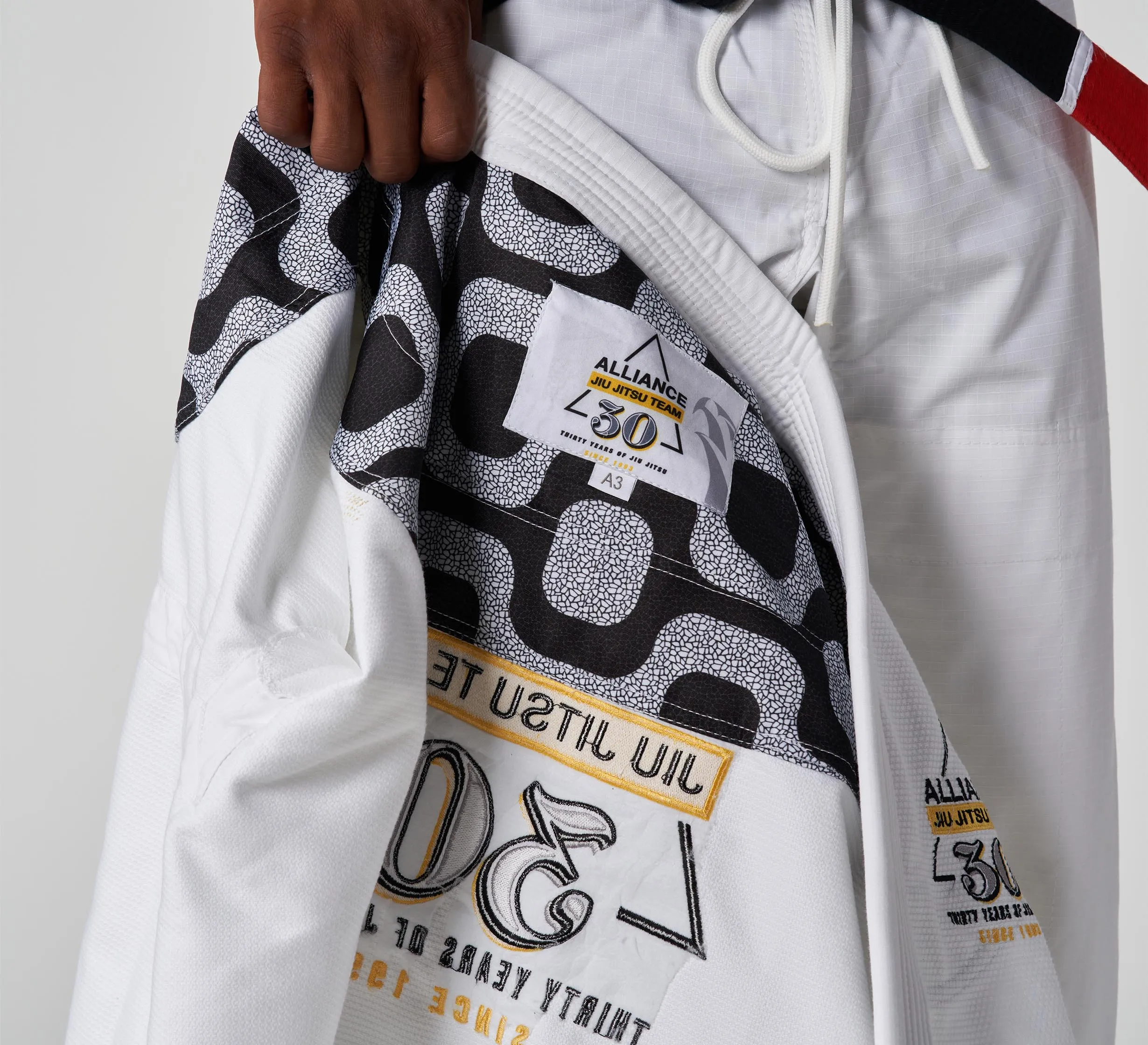 Alliance Limited Edition 30th Anniversary BJJ Gi White