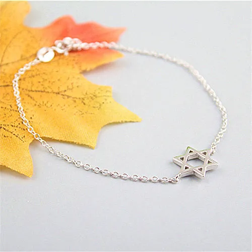 Six Pointed Silver Hand Chain Everyday Bracelet With Star Charm Gift for Women