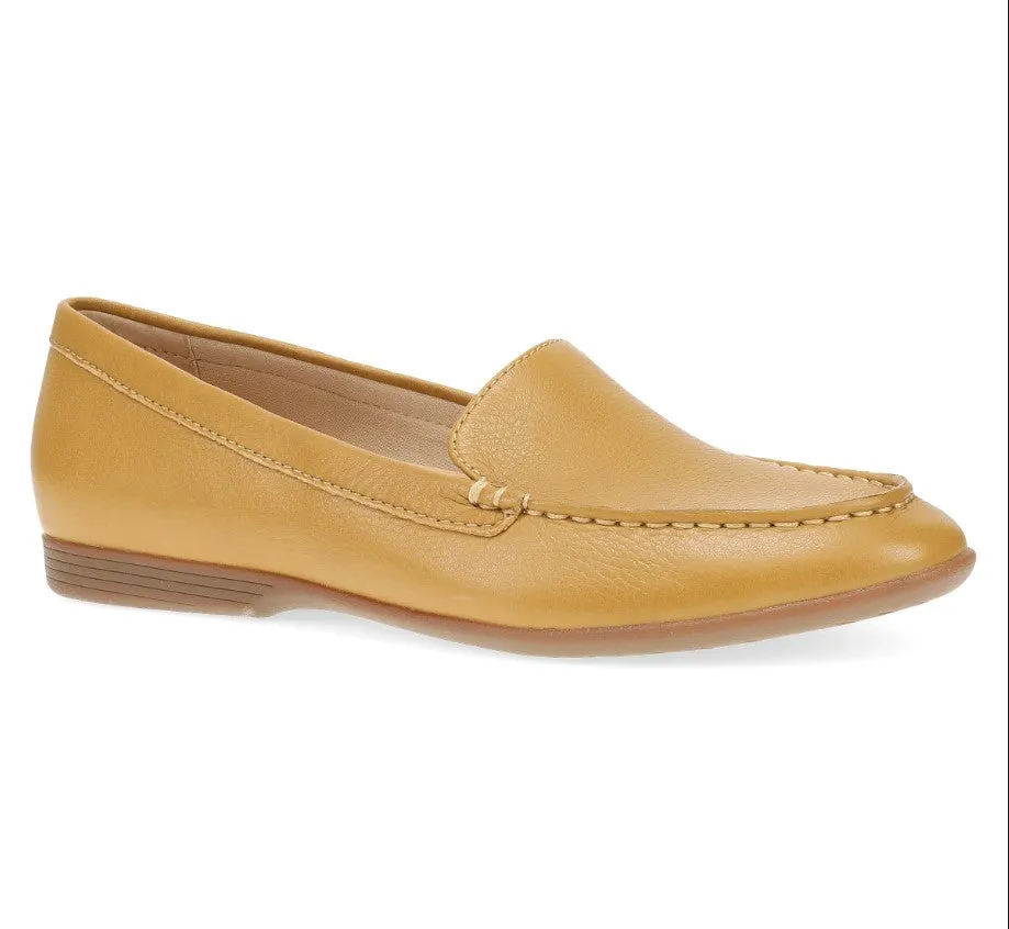 Women's Dansko Lorri 2043030600 Color:  Wheat Tumbled